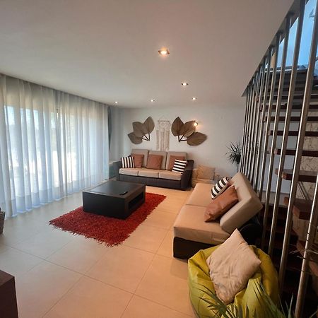 O Cantinho Entre A Ria E O Mar - With Hot Water Pool All Year Round توهيريه المظهر الخارجي الصورة