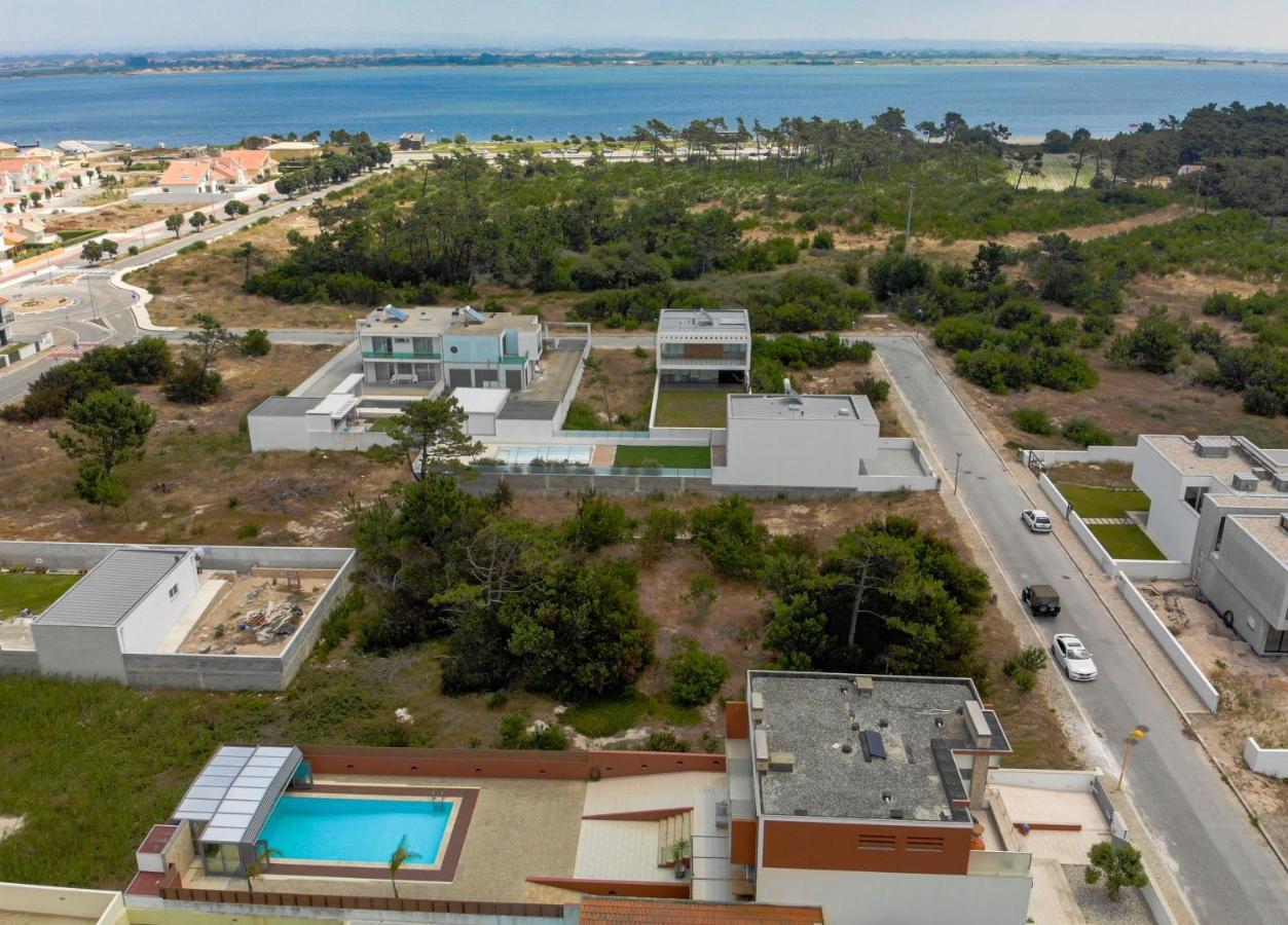 O Cantinho Entre A Ria E O Mar - With Hot Water Pool All Year Round توهيريه المظهر الخارجي الصورة